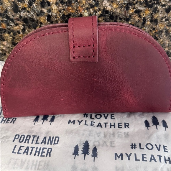 Portland Leather Quesadilla Wallet New AP - Picture 3 of 3